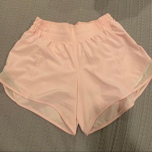 LuluLemon Hotty Hot Short Long 4”
